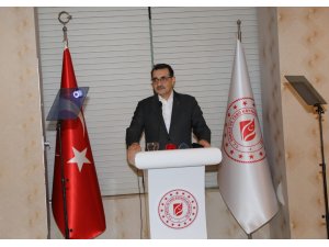 Enerji ve Tabii Kaynaklar Bakanı Fatih Dönmez: