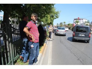 Antalya’da yaya geçidinde 8 araçlı zincirleme kaza