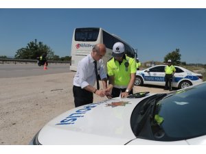 Dikkat bu yolcu otobüsünde trafik casusu var