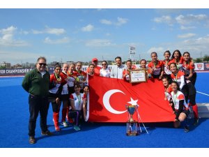 Hokey Avrupa Şampiyonasında Türkiye rüzgarı esecek