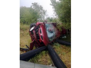 Bayram tatiline giden işçiler kaza yaptı: 5 yaralı