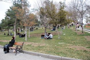 Kışı görmeden bahar geldi