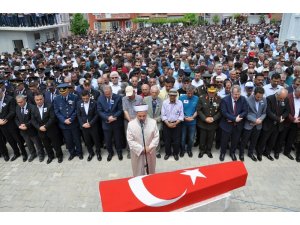 Simav şehidini ebediyete uğurladı