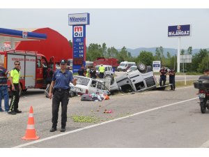 GÜNCELLEME - Kastamonu'da hafif ticari araçla otomobil çarpıştı: 7 yaralı