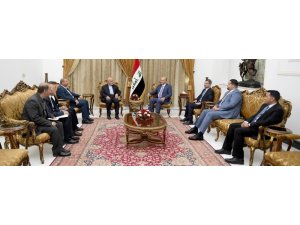 Irak Cumhurbaşkanı Salih, ABD ile İran büyükelçilerini kabul etti