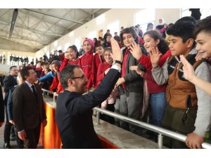 Bakan Kasapoğlu: “81 ilde 1 milyon 226 bin sporcu adayı tarandı”