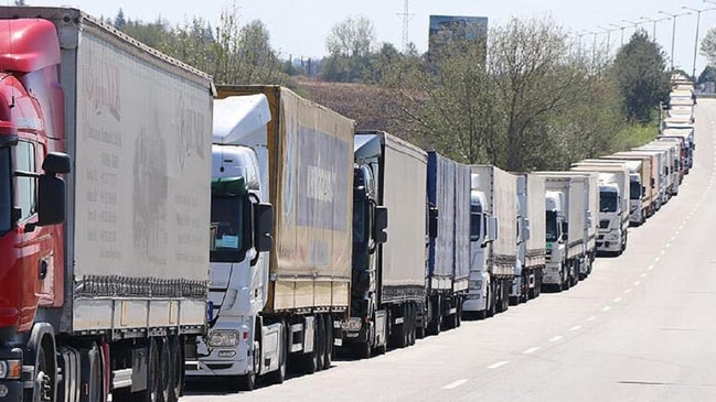 Almanya on binlerce kamyon şoförü arıyor!