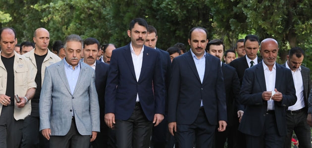 Bakan Kurum, hemşehrileriyle bayramlaştı