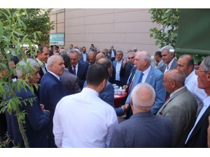AK Parti’den geleneksel bayramlaşma töreni