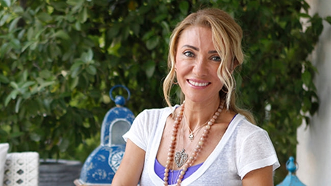 Bakan Ersoy'un eşinden o fotoğrafa açıklama geldi!