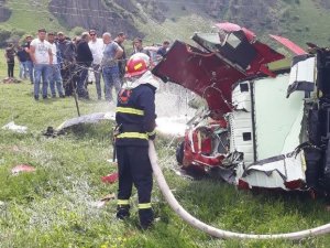 Gürcistan’da helikopter düştü: 3 ölü