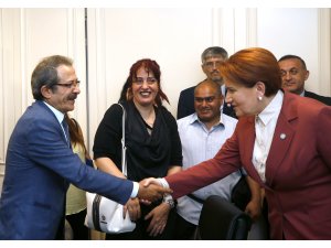 İYİ Parti'de bayramlaşma