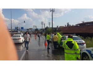 Otobüs, kırmızı ışıkta bekleyen araçlara çarptı: 9 yaralı
