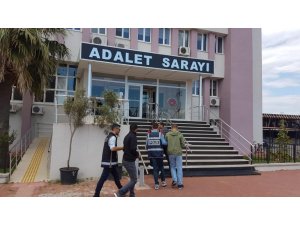 Balıkesir’de 9 FETÖ üyesi ve 4 insan kaçakçısı tutuklandı