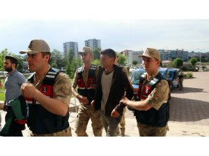 Cinayet zanlıları hakim karşısında