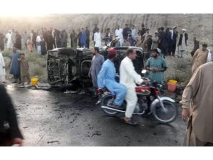 Pakistan’da bomba yüklü araçla saldırı: 5 ölü, 14 yaralı