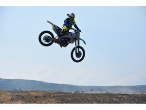Gönen’de motosikletler kıran kırana yarışacak