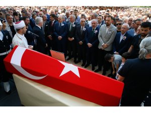 CHP Denizli Milletvekili Kazım Arslan toprağa verildi