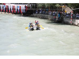 Dünya Rafting Şampiyonası heyecanı antrenmanla başladı