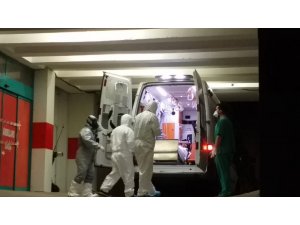 Gazdan zehirlenen iki kişi İstanbul’a sevk edildi