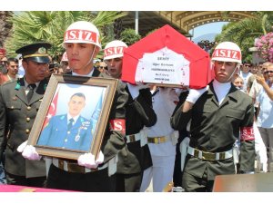 İzmir’de şehide son görev