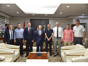 Salihli Belediyespor görev dağılımı yaptı
