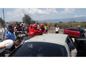 Burhaniye’de trafik kazası: 4 yaralı