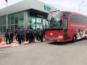 A Milli Futbol Takımı, İzlanda'ya gitti