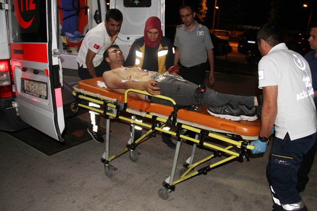 Beyşehir'de bıçaklı kavga: 1 yaralı