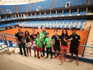 Konyasporlu tenisçilerden 7 derece