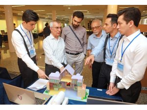 Genç mühendis adaylarından hayatı kolaylaştıran akıllı projeler