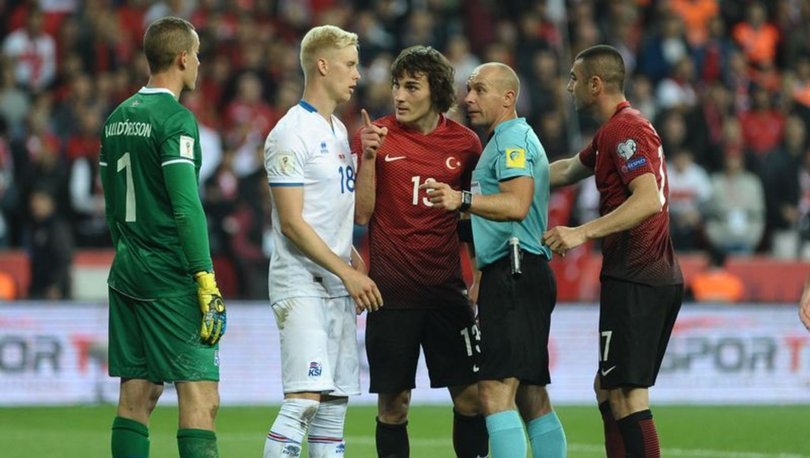 Futbolda Türkiye-İzlanda rekabetinde İzlanda üstün