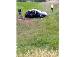 Suşehri'nde trafik kazası: 3 yaralı