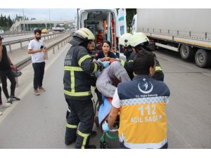 Kimyasal madde yüklü tanker devrildi: 1 yaralı