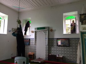 Kızılcahamam'da temizlik çalışmaları