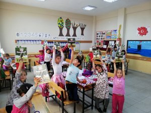 ‘Askı’da Kitap’ 42 ilde öğrencileri sevindirdi