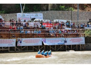 Tunceli’de Dünya Rafting Şampiyonası heyecanı devam ediyor
