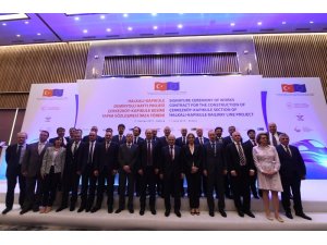 Bakan Turhan: "Son 16 yılda ulaştırma altyapıları için 600 milyar TL yatırım gerçekleştirdik"