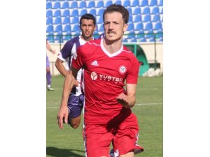 Kömürspor’un yıldız futbolcusu takımdan ayrıldı