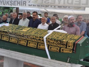 Mustafa Silay  toprağa verildi