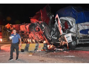 Kırıkkale’de trafik kazası: 2 ölü, 17 yaralı