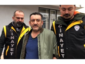Kargocuda eşini öldüren adam hakim karşısında