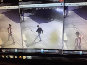 En yakınındaki kişi hırsız çıktı...Bacadan halatla indiler, çelik kasayı patlattılar bu görüntüler ele verdi