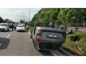 Cenaze dönüşü otomobil takla attı: 1 yaralı