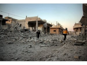 İran, Suriye'de 30 bin konut inşa edecek