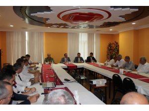 İlçe güvenlik ve muhtarlar toplantısı yapıldı