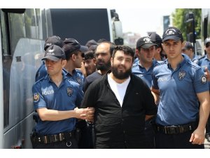 DEAŞ operasyonunda gözaltına alınan 18 kişi adliyeye sevk edildi