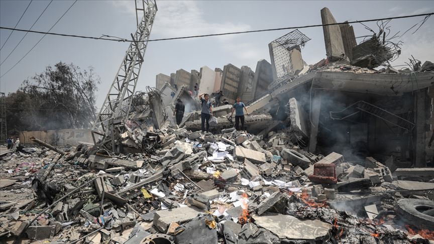 İşgalci terörist İsrail Gazze'de sivil alanları kasten hedef aldı