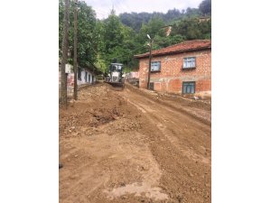 Balıkesir'de toprak kayması