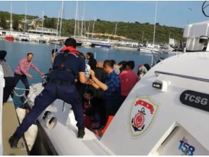KUŞADASI KÖRFEZİ’NDE 22’Sİ ÇOCUK 54 KAÇAK GÖÇMEN YAKALANDI